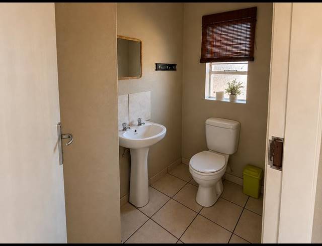 5 BEDROOM HOUSE FOR SALE IN HENLEY-ON-KLIP